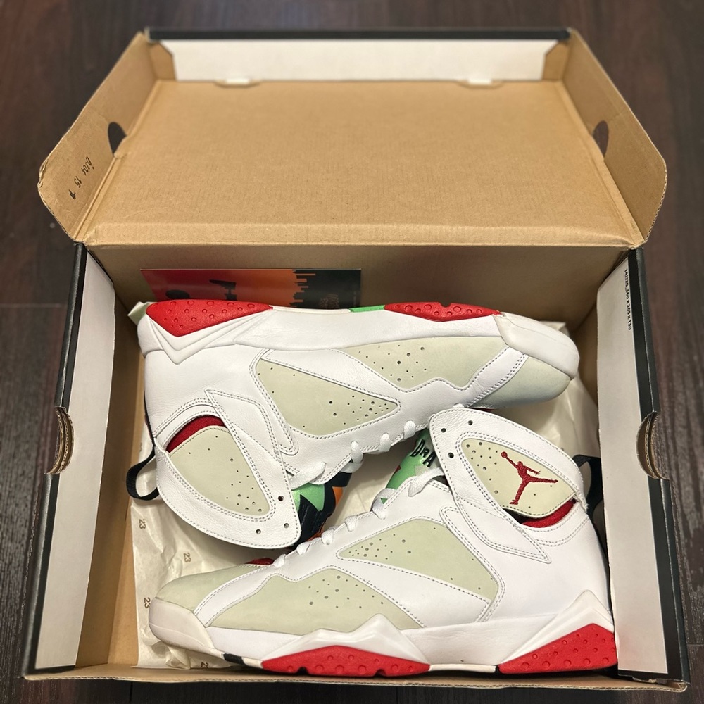 Air Jordan 7 “Hare”